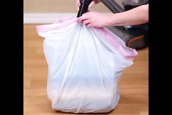 بکار بردن کیسه‌های زباله عاری از هوا