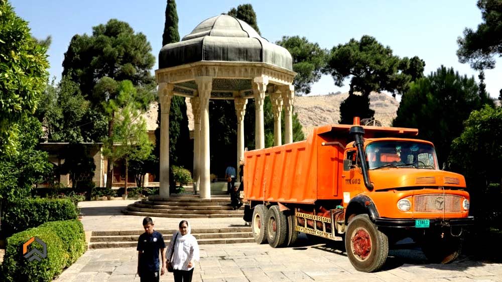 گرفتن ماشین حمل بار و استفاده از خدمات باربری و اتوبار شیراز