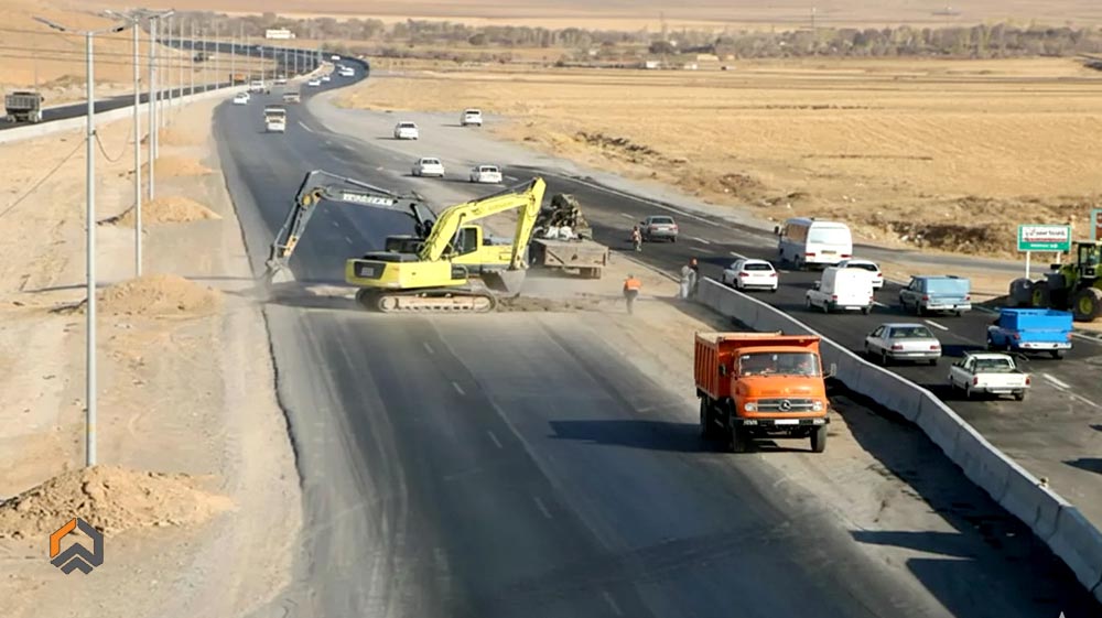 `پروژه گردنه سیبک توسط سازمان راهداری استان مرکزی تکمیل شد.